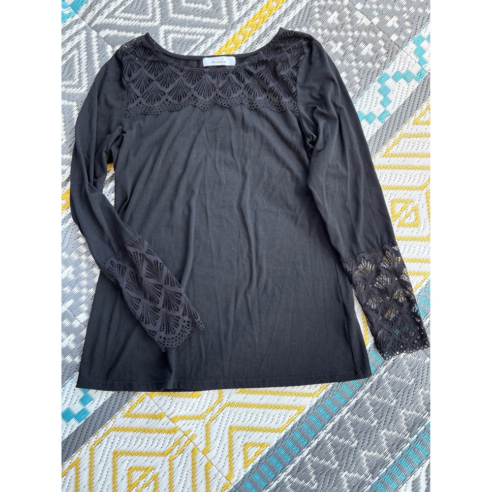 Cross & Co Boutique S Black Lace Yoke Long Sleeve Top Small Crochet Cuff Boho